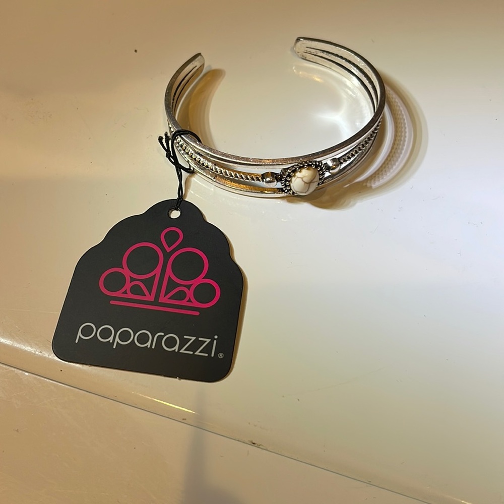 Paparazzi bracelet